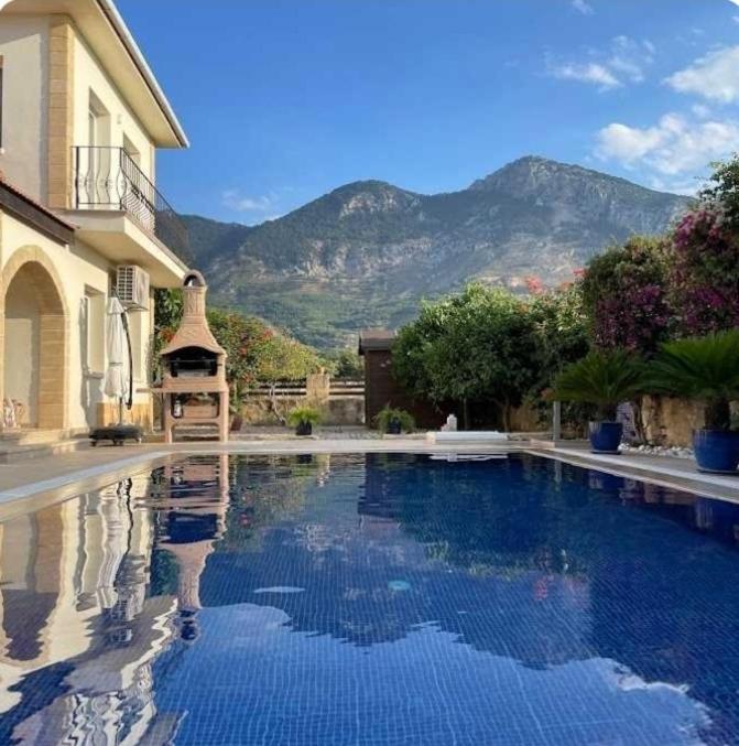 Villa Casa Santos Kyrenia Kyrenia  Exterior foto